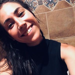 Meet your Posher, Valerie